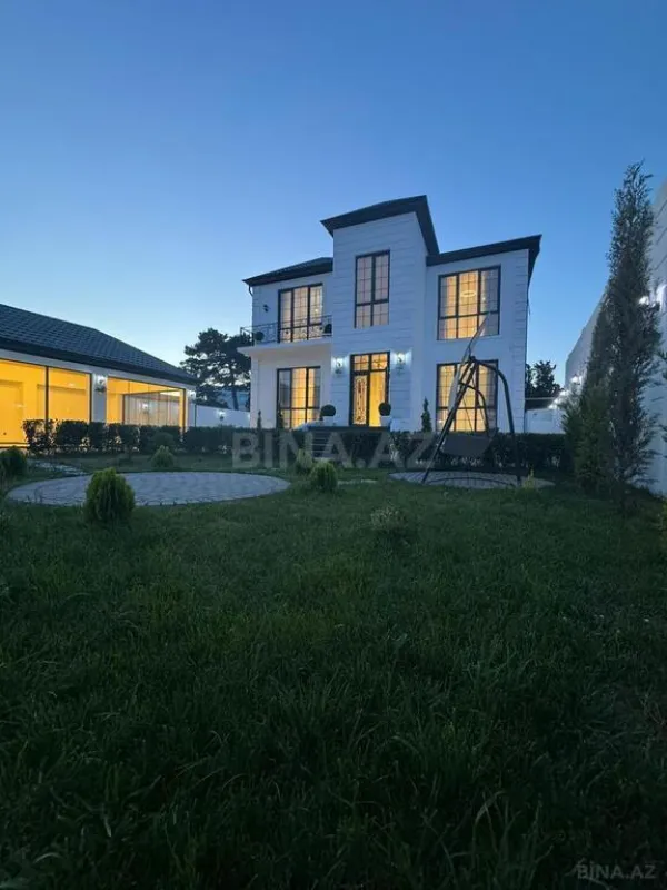 Satılır 5 otaqlı həyət evi 350 m²