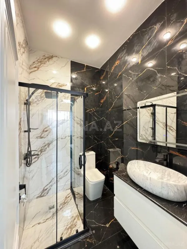 Satılır 4 otaqlı həyət evi 200 m²