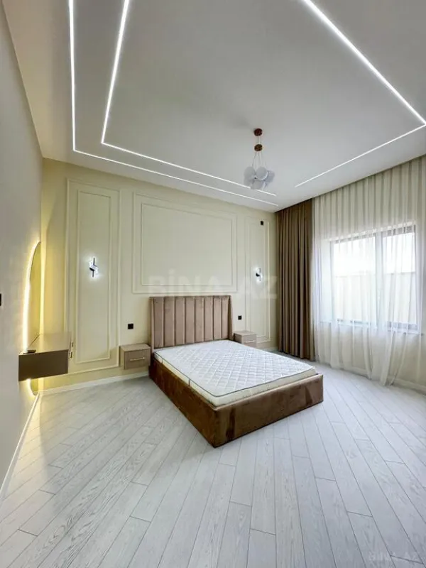 Satılır 4 otaqlı həyət evi 200 m²