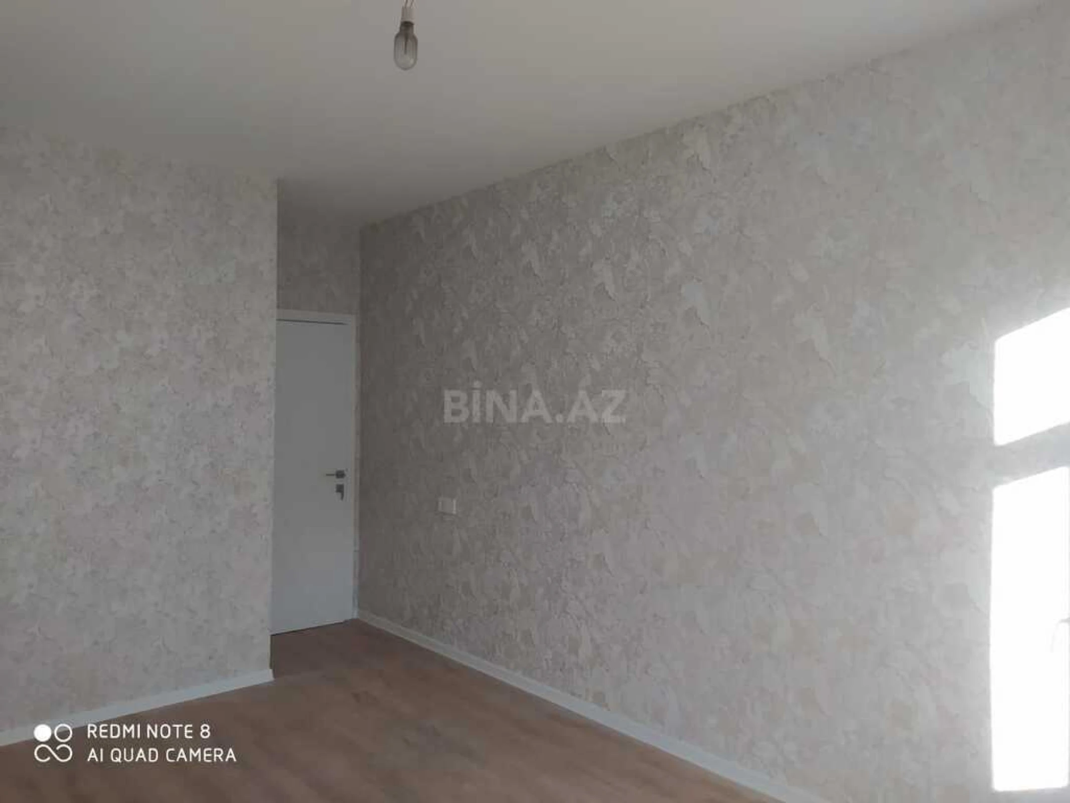 Satılır 3 otaqlı mənzil 76 m²