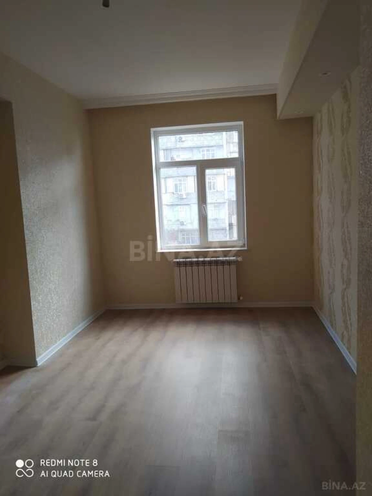 Satılır 3 otaqlı mənzil 76 m²