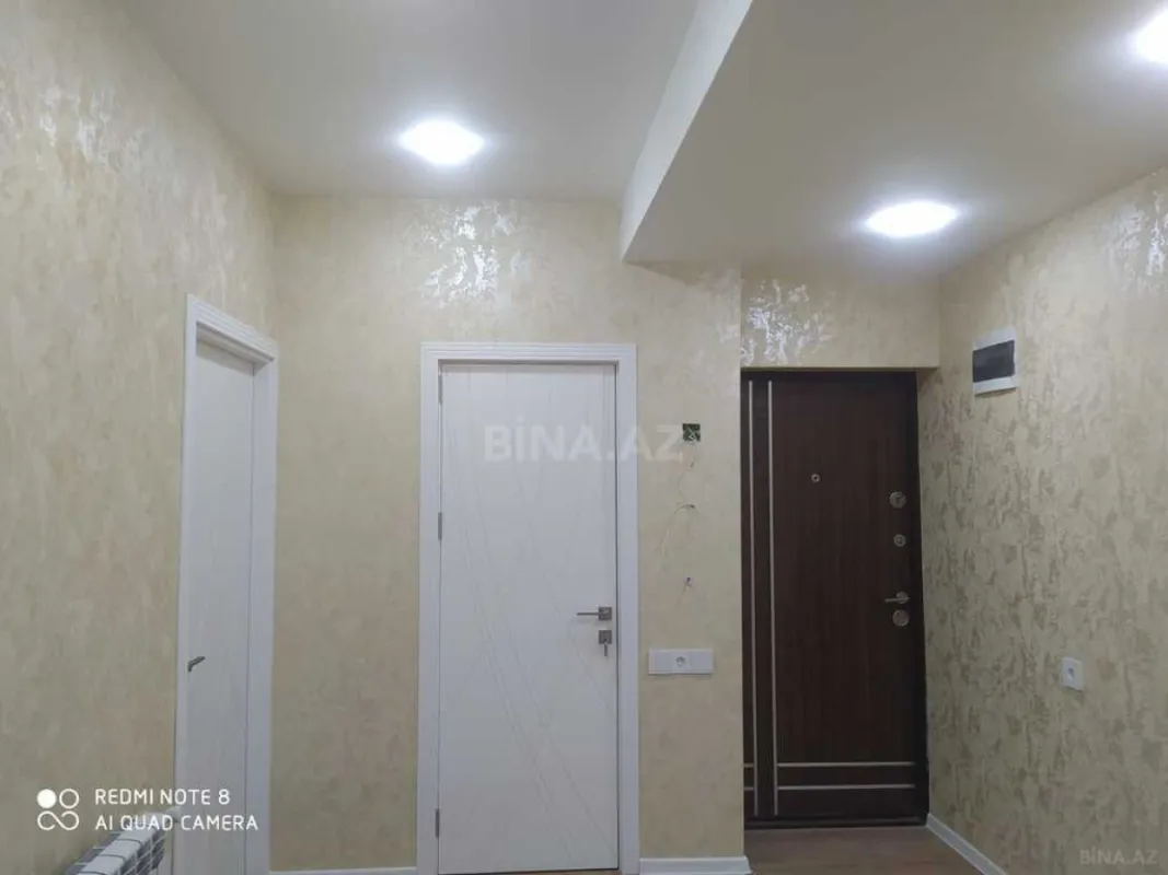 Satılır 3 otaqlı mənzil 76 m²
