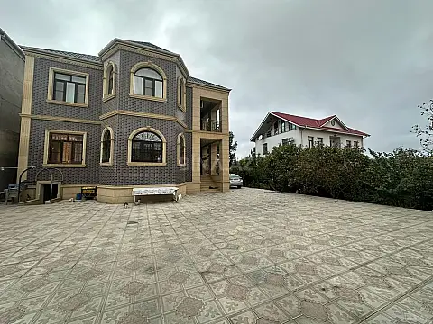 Satılır 7 otaqlı həyət evi 290 m² — Bakı, Saray 7 otaq 290.00 m²
