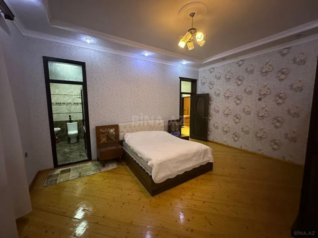 Satılır 7 otaqlı həyət evi 290 m²