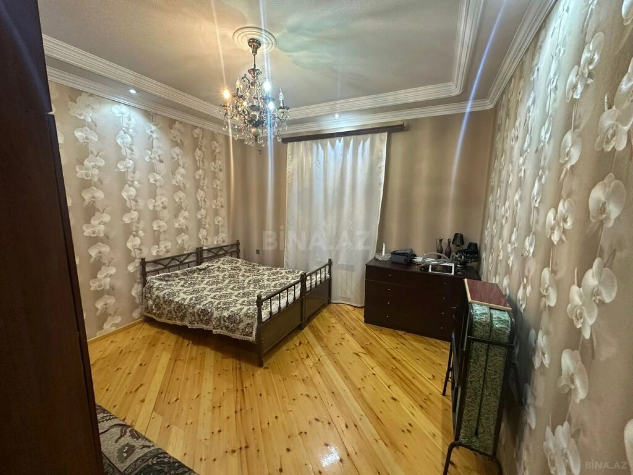 Satılır 7 otaqlı həyət evi 290 m²