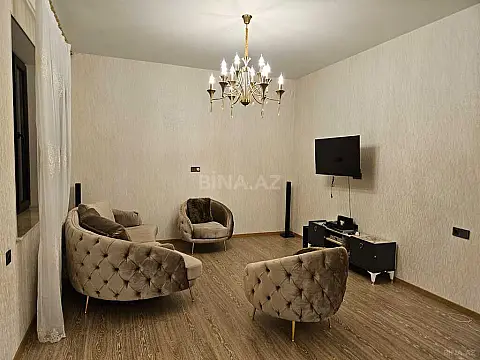 Kirayə verilir 5 otaqlı həyət evi 230 m²