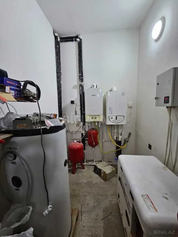 Kirayə verilir 5 otaqlı həyət evi 230 m²