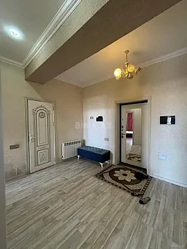 Satılır 2 otaqlı mənzil 72 m²