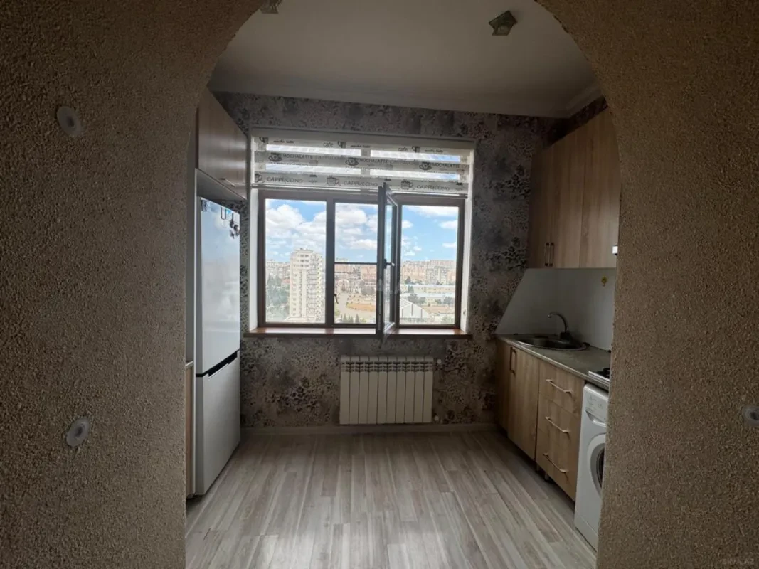 Satılır 2 otaqlı mənzil 72 m²