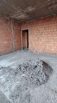 Satılır 4 otaqlı mənzil 155 m²