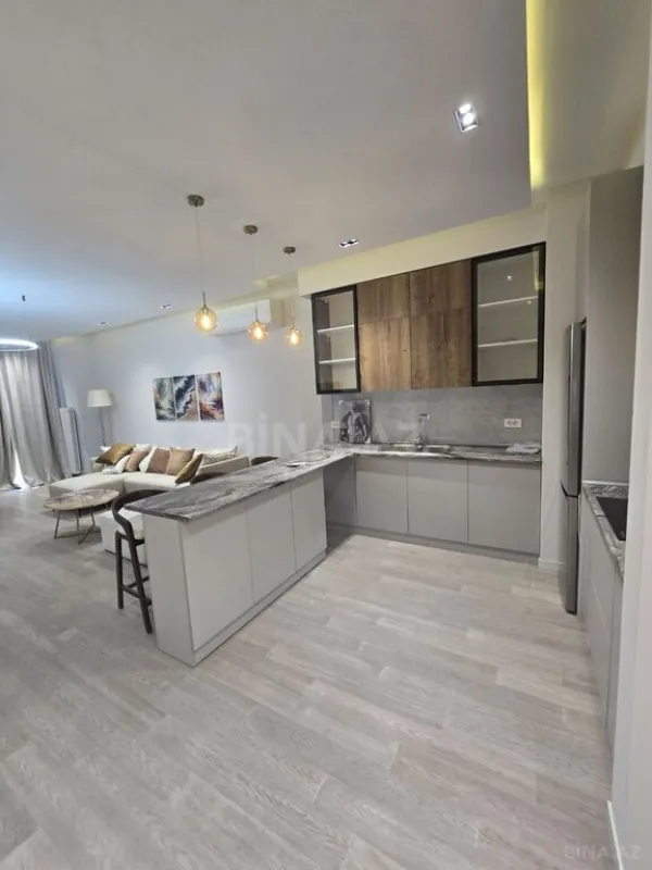 Satılır 2 otaqlı mənzil 120 m²