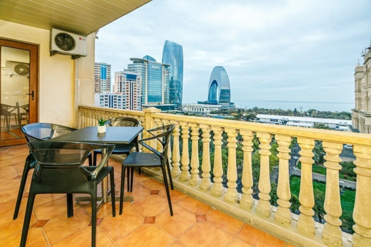 Kirayə verilir 3 otaqlı mənzil 98 m²