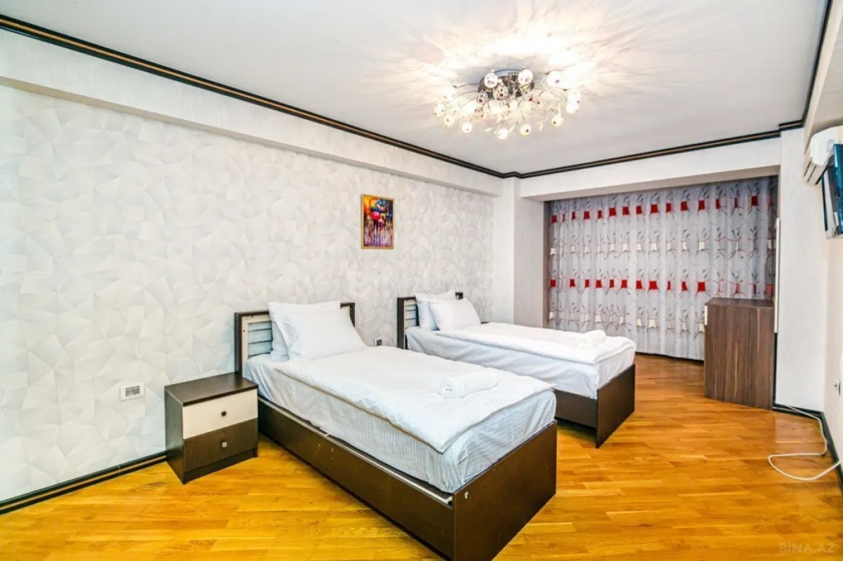 Kirayə verilir 3 otaqlı mənzil 98 m²