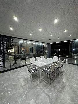 Satılır 5 otaqlı həyət evi 250 m²