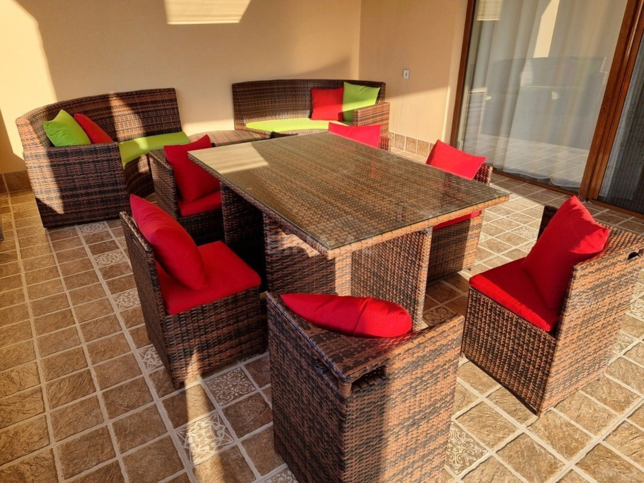 Satılır 4 otaqlı mənzil 130 m²