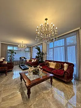 Satılır 6 otaqlı həyət evi 300 m² — Bakı, Badamdar 6 otaq 300.00 m²