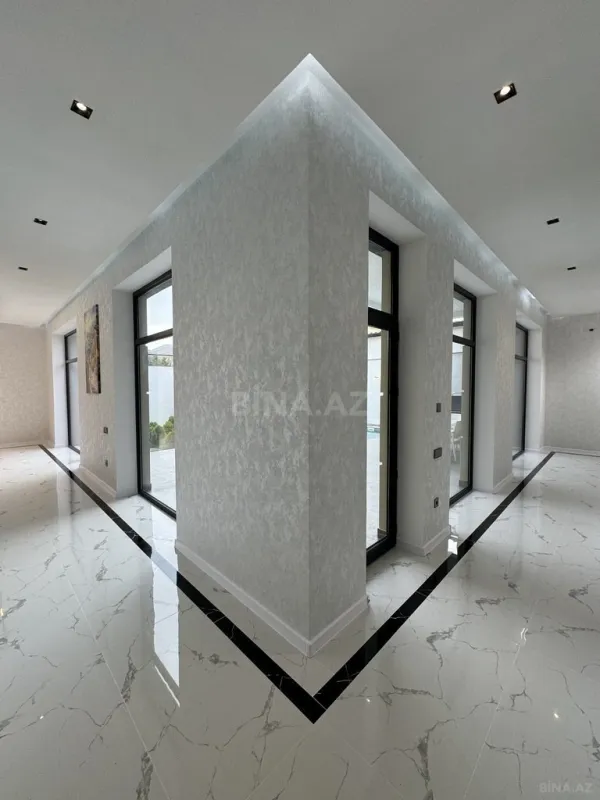 Satılır 4 otaqlı həyət evi 185 m²