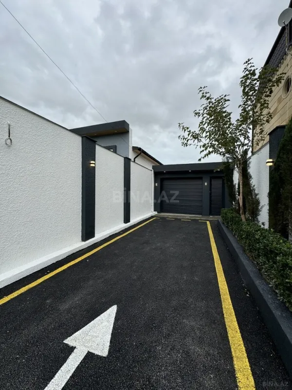 Satılır 4 otaqlı həyət evi 185 m²