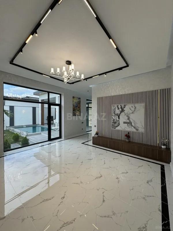 Satılır 4 otaqlı həyət evi 185 m²