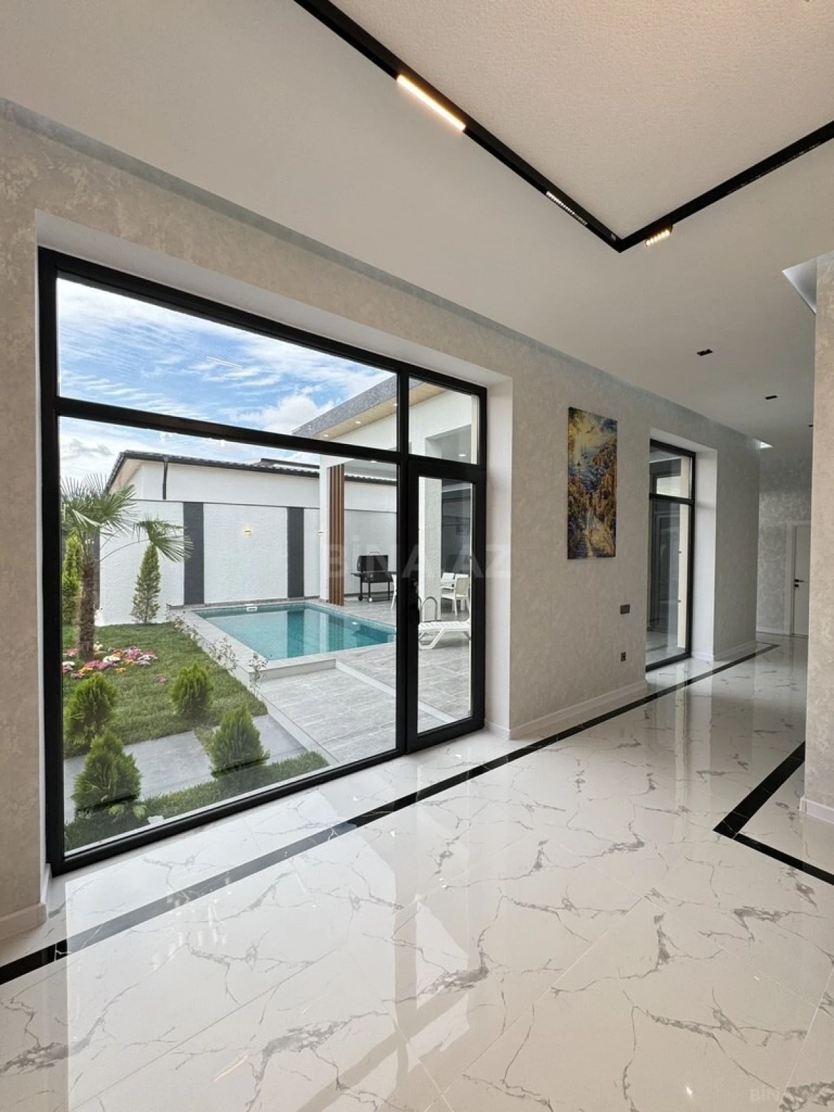 Satılır 4 otaqlı həyət evi 185 m²