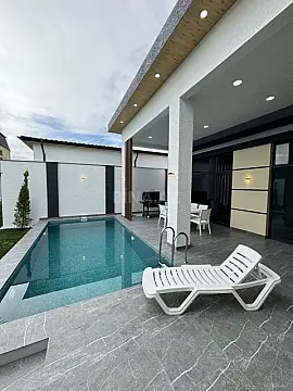 Satılır 4 otaqlı həyət evi 185 m²