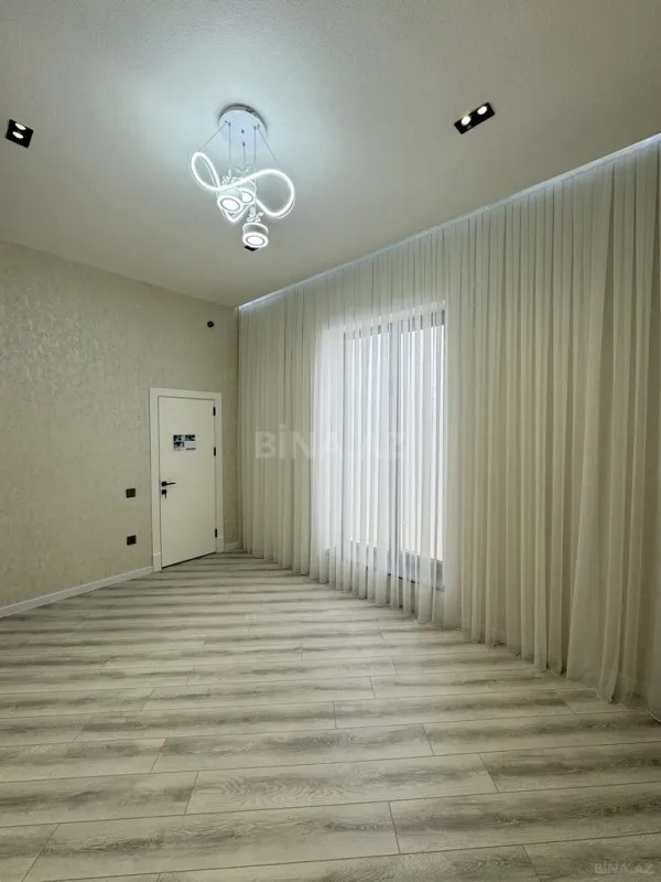 Satılır 4 otaqlı həyət evi 185 m²