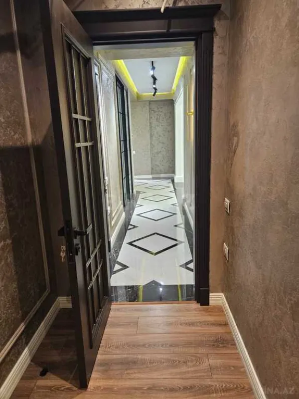 Satılır 3 otaqlı mənzil 114 m²