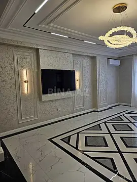 Satılır 3 otaqlı mənzil 114 m²