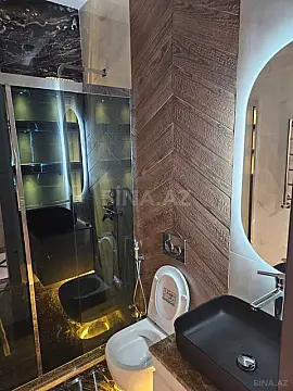 Satılır 3 otaqlı mənzil 114 m²