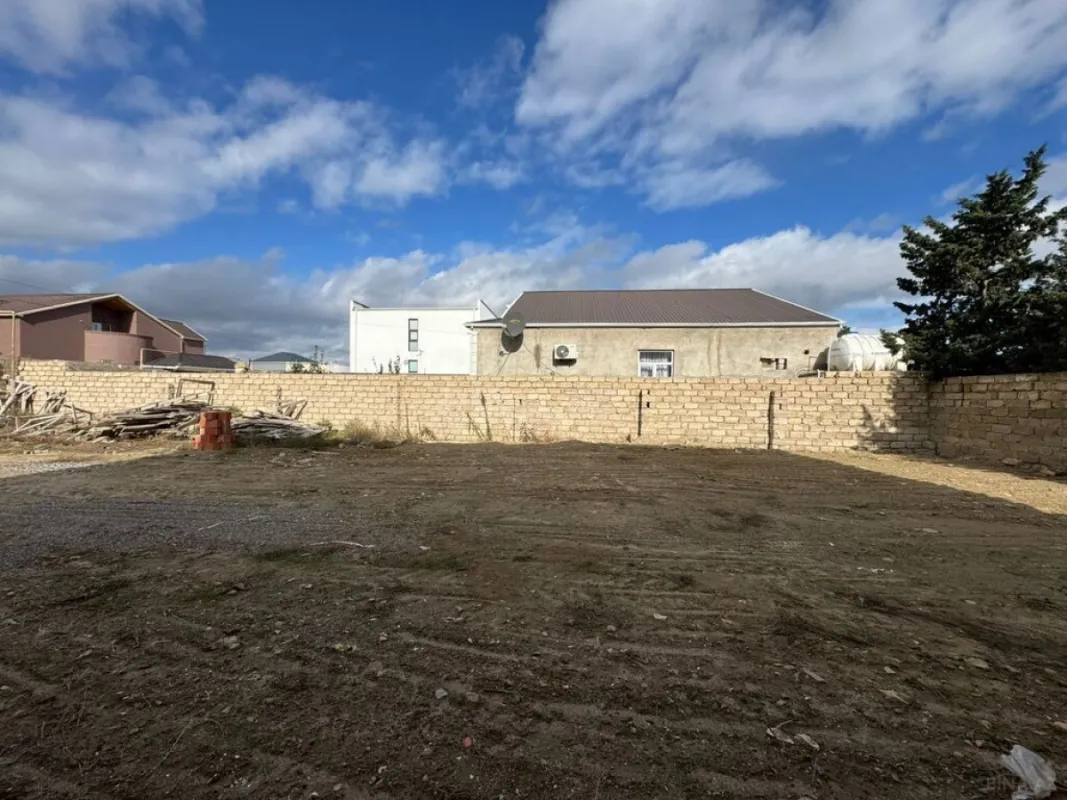 Satılır torpaq sahəsi 8 m²