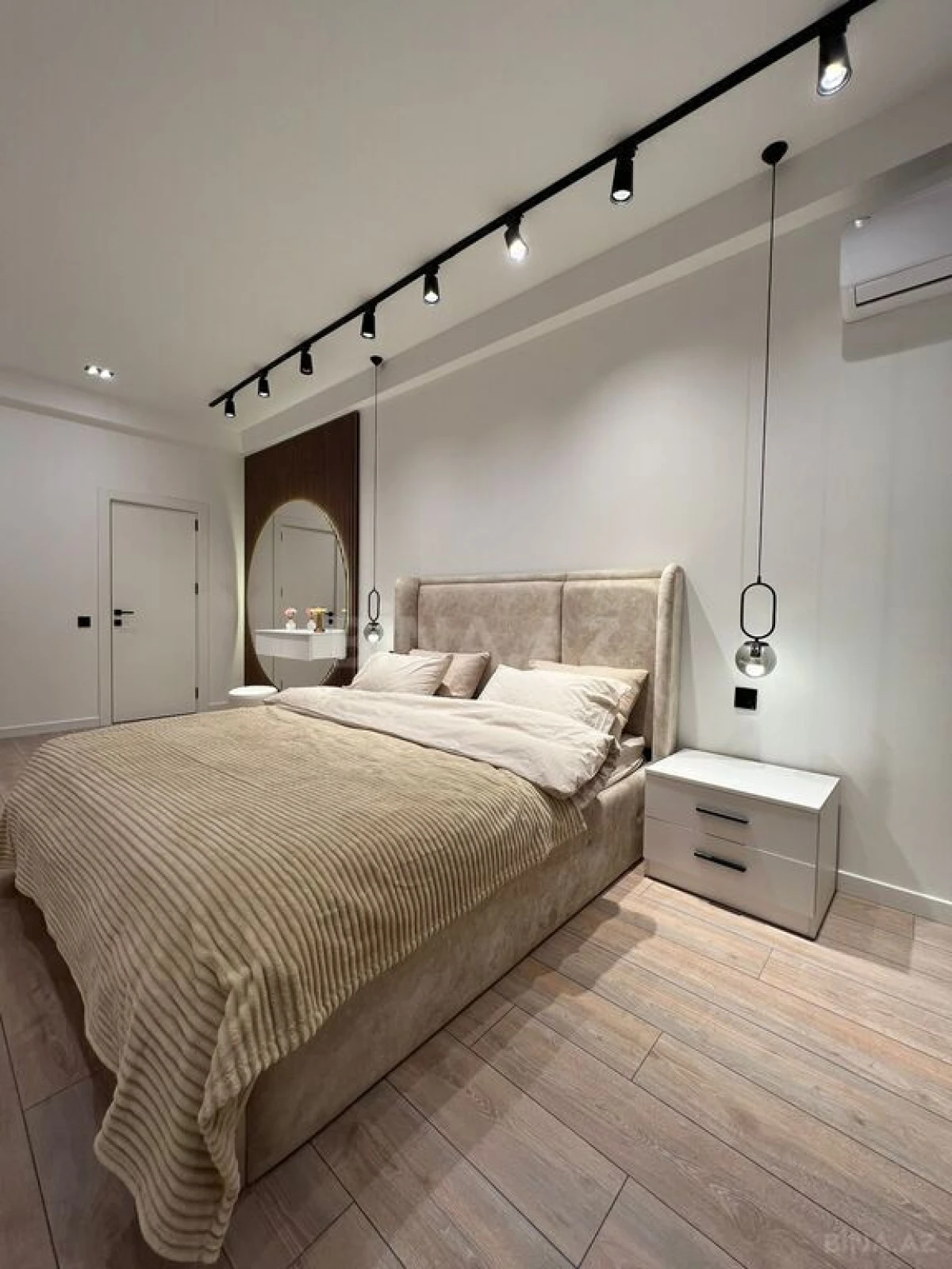 Kirayə verilir 3 otaqlı mənzil 110 m²