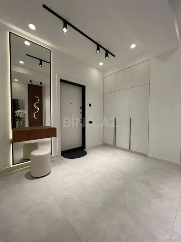 Kirayə verilir 3 otaqlı mənzil 110 m²