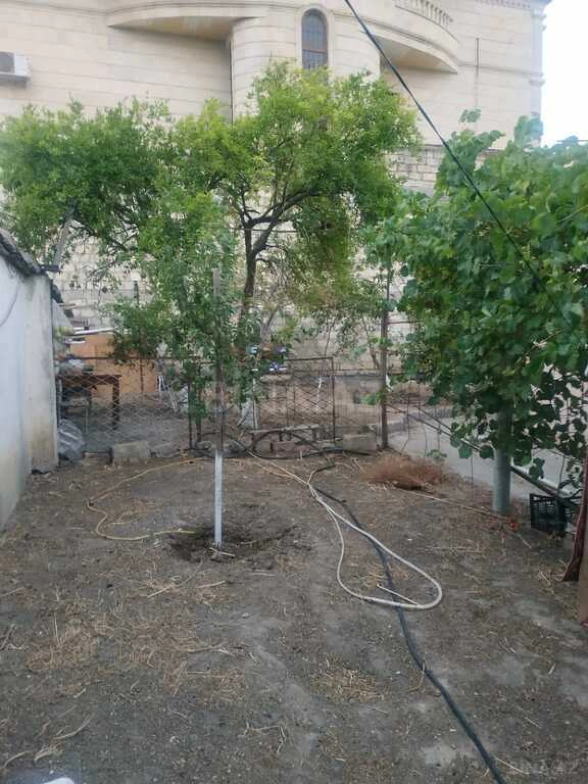 Satılır torpaq sahəsi 4.5 m²