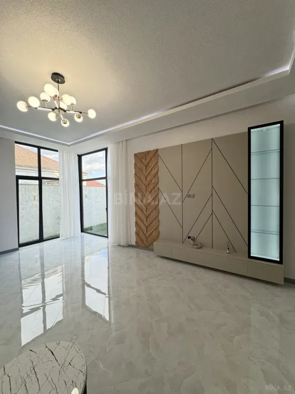 Satılır 4 otaqlı həyət evi 180 m²