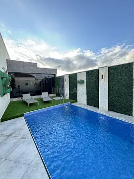 Satılır 4 otaqlı həyət evi 180 m²