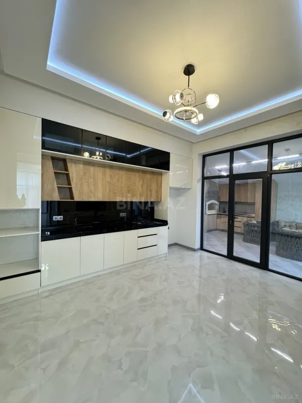 Satılır 4 otaqlı həyət evi 180 m²