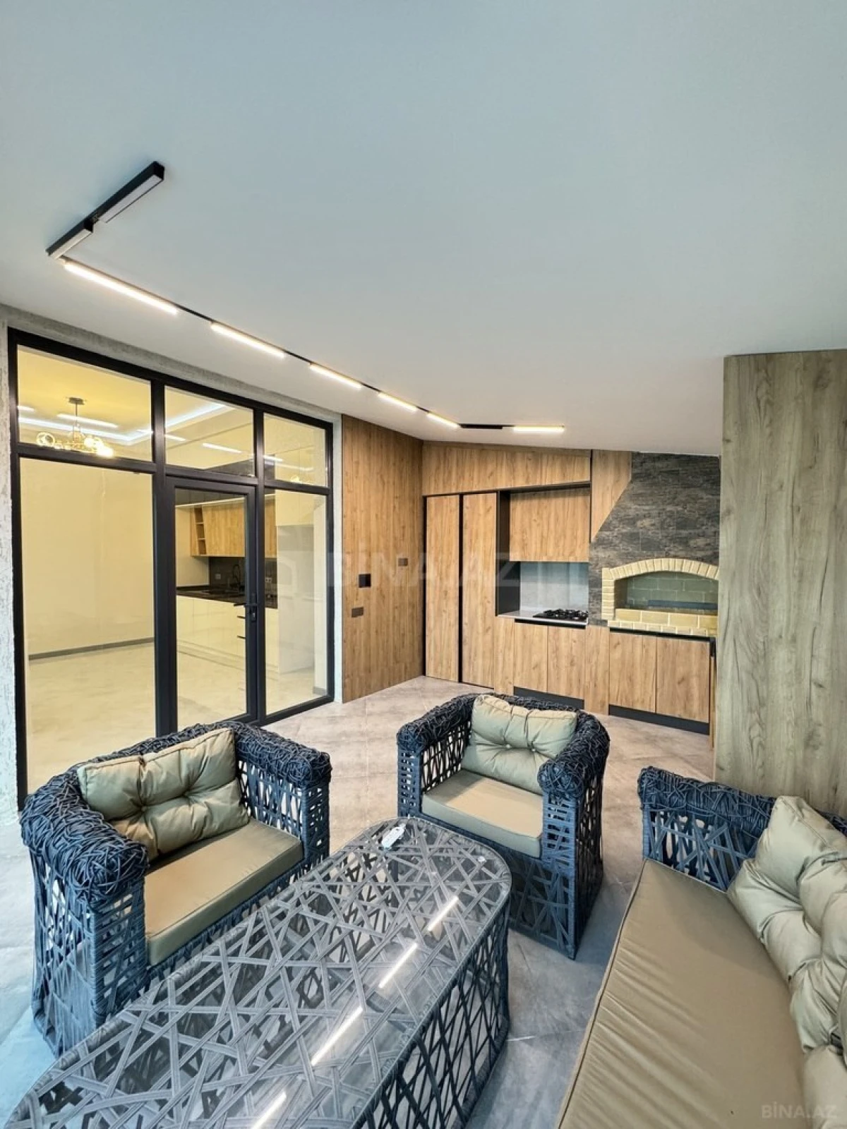 Satılır 4 otaqlı həyət evi 180 m²