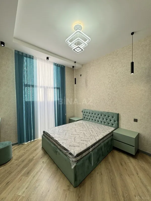Satılır 4 otaqlı həyət evi 180 m²
