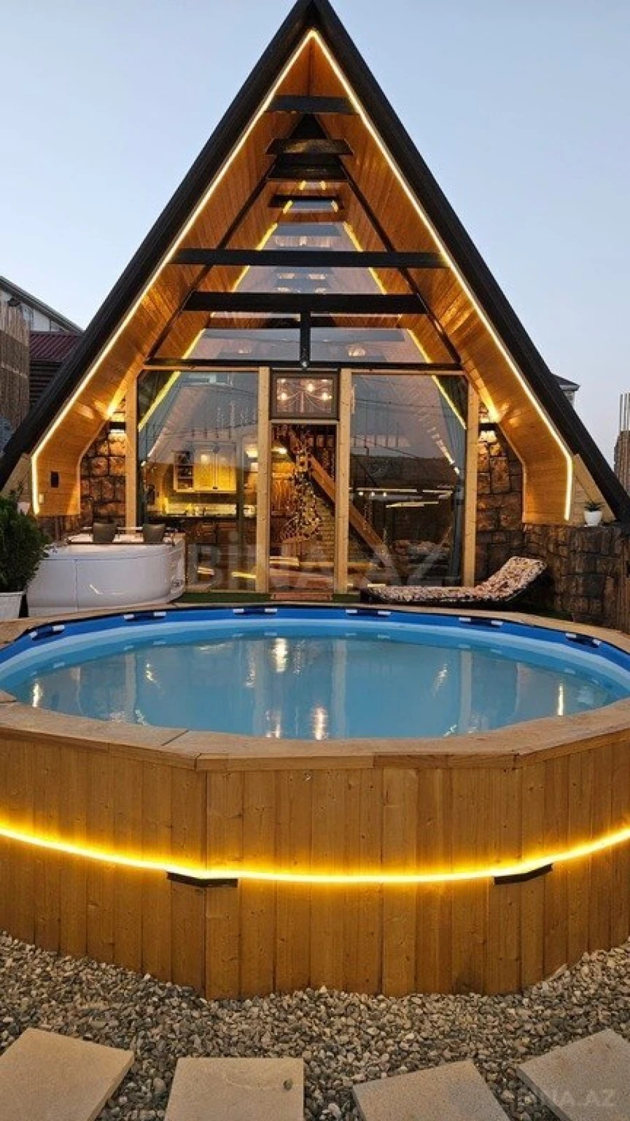 Kirayə verilir 3 otaqlı həyət evi 130 m²