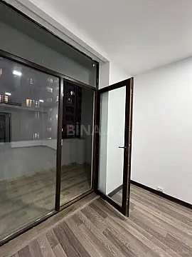 Kirayə verilir 1 otaqlı ofis 27 m²