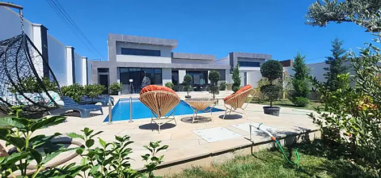 Satılır 5 otaqlı həyət evi 200 m² — Bakı, Mərdəkan 5 otaq 200.00 m²
