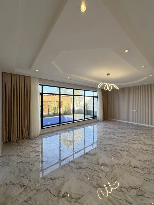 Satılır 4 otaqlı həyət evi 180 m²