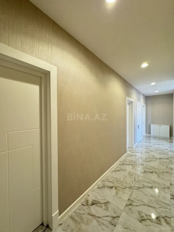 Satılır 4 otaqlı həyət evi 180 m²