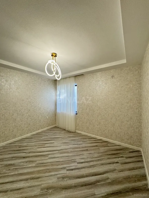 Satılır 4 otaqlı həyət evi 180 m²