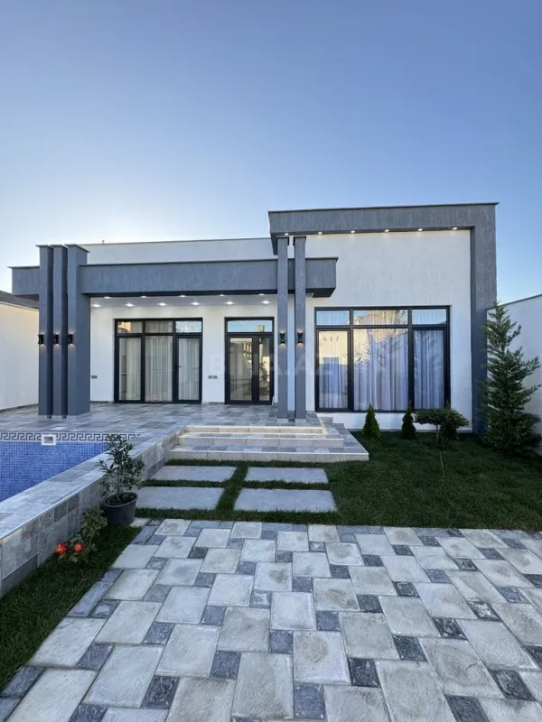 Satılır 4 otaqlı həyət evi 155 m²