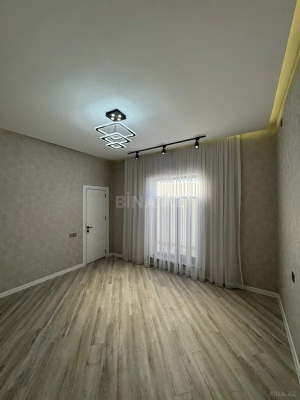 Satılır 4 otaqlı həyət evi 155 m²