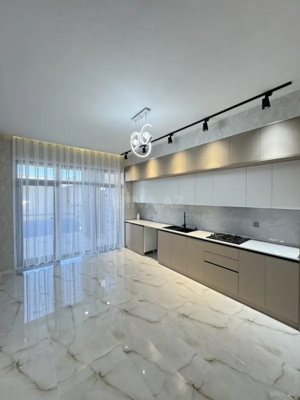Satılır 4 otaqlı həyət evi 155 m²