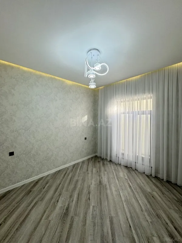 Satılır 4 otaqlı həyət evi 155 m²