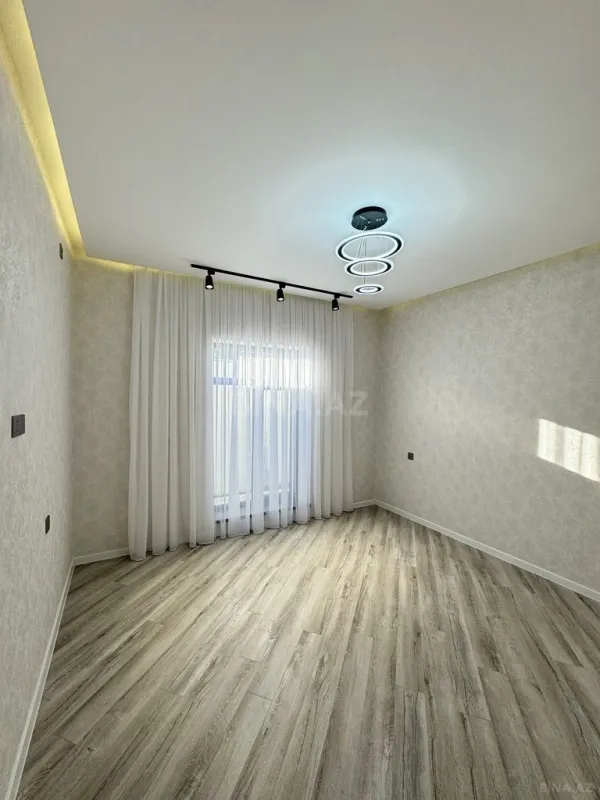 Satılır 4 otaqlı həyət evi 155 m²
