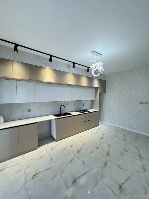 Satılır 4 otaqlı həyət evi 155 m²